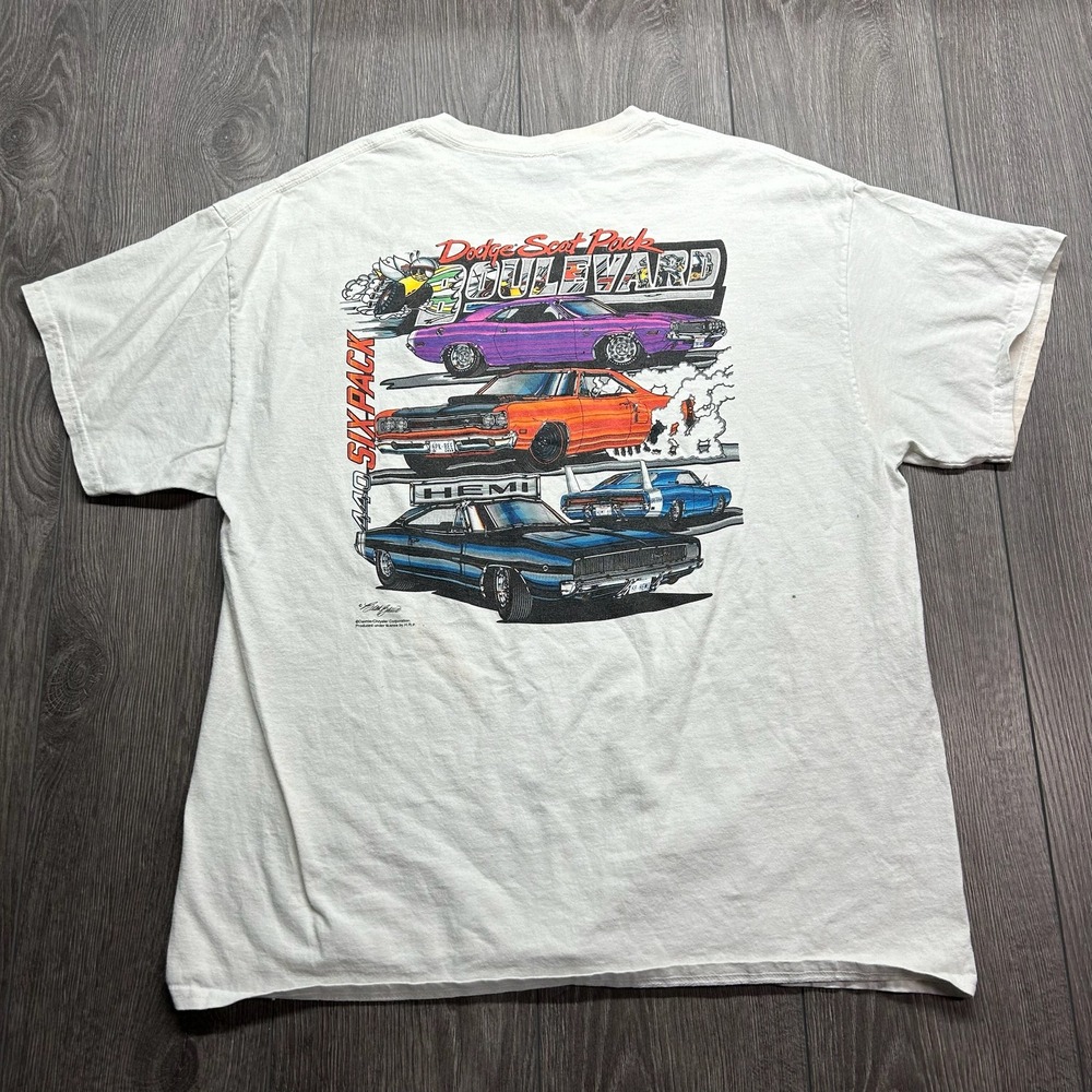 Vintage Y2K Dodge Scat Pack Boulevard Muscle Car T-Shirt White Hemi 440 Six Pack